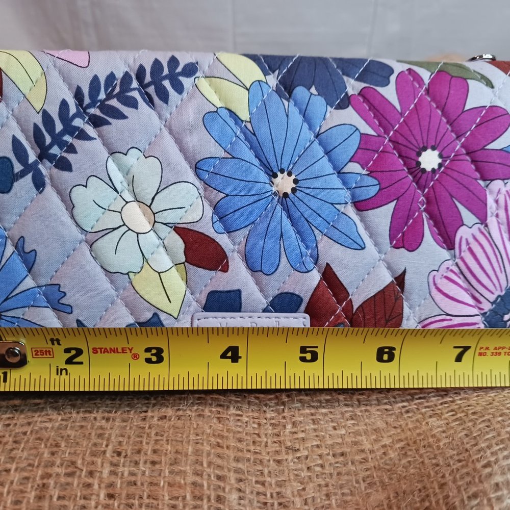 NWOT Vera Bradley RFID Microfiber Wristlet Pocket Purse - Picture 2 of 6